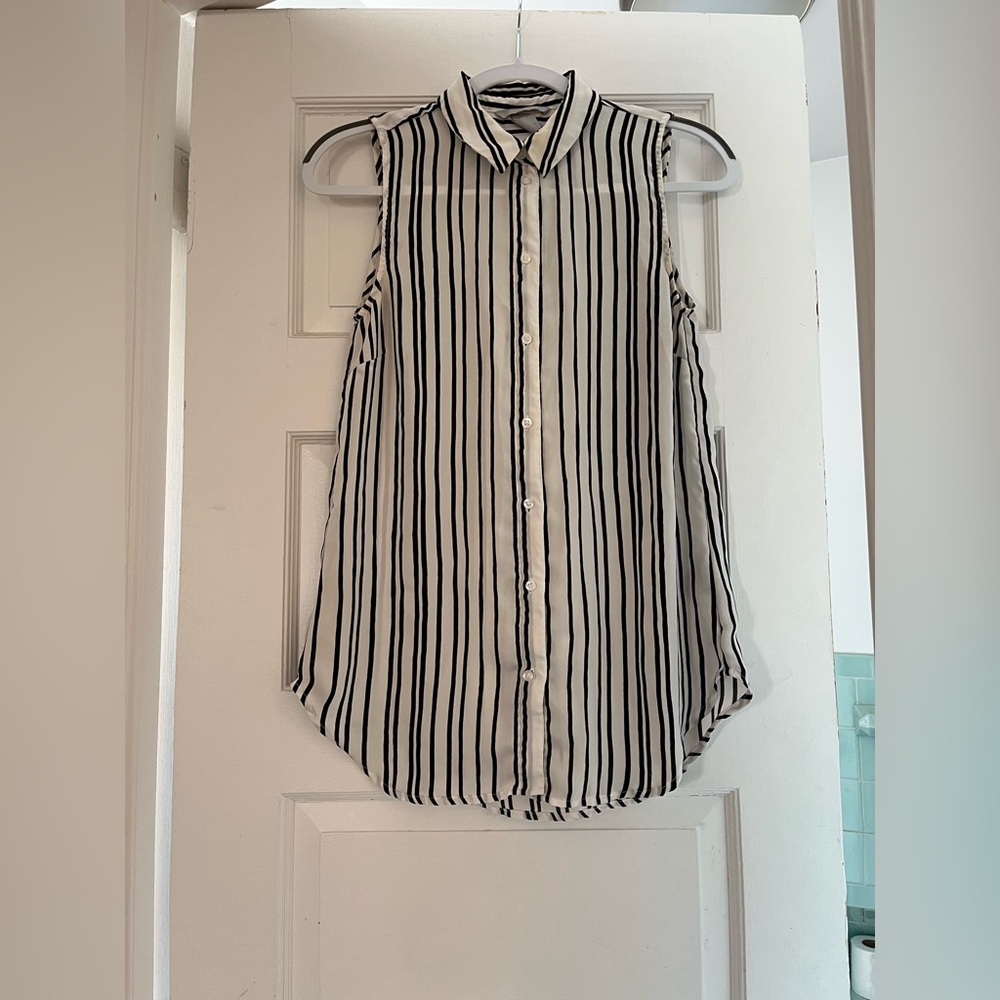 Black and White Striped Sleeveless Top